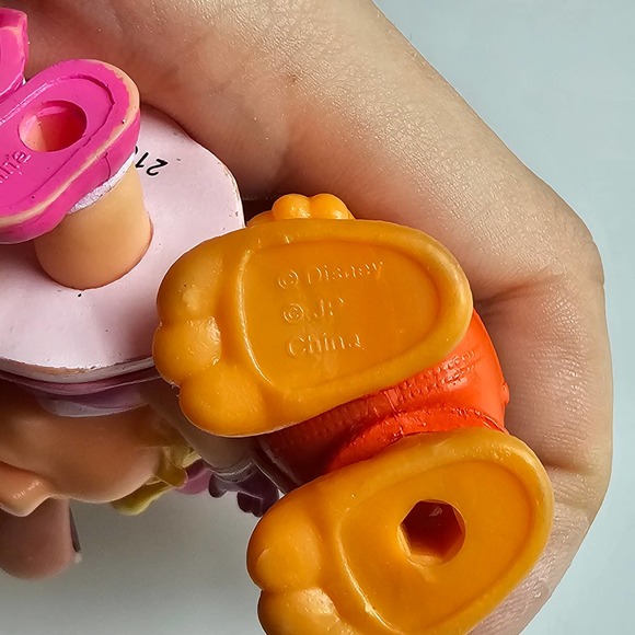 Miss Piggy and Fozzy Disney Jr Muppet Babies Muppet Characters Just Play 2019 - Picture 7 of 7